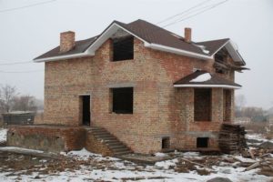 Покупка незавершенного строительства частного дома